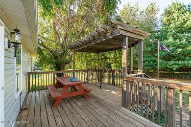 108 Helmwood Cir, Mount Washington, KY 40047 - photo 3