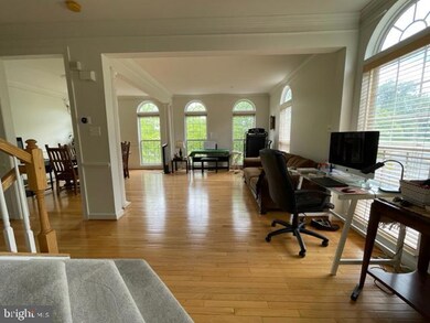 2211 Moores Plains Blvd, Upper Marlboro, MD 20774 - photo 3