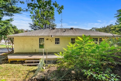 19 Clark St, Salem, MA 01970 - photo 4