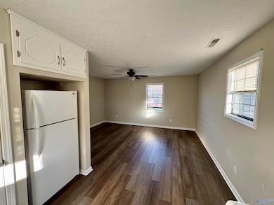 433 Hargrove St unit B, Athens, AL 35611 - photo 4