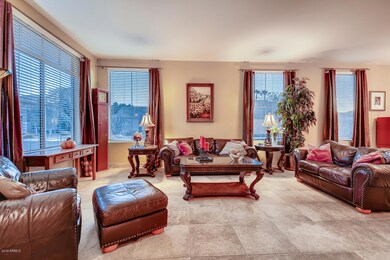 07 - Living Room 2