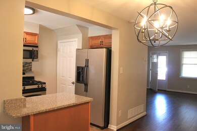 2114 Graythorn Rd, Middle River, MD 21220 - photo 5