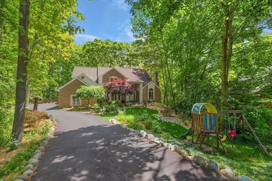 3427 E Dobson Place, Ann Arbor, MI 48105 - photo 2