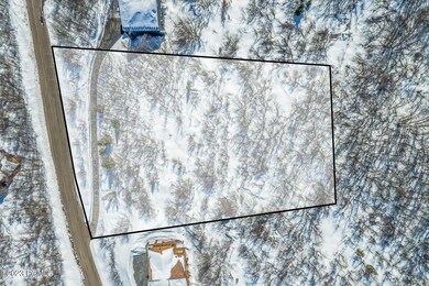 15_LLL-Property-Line--Aerial-Drone_1800x