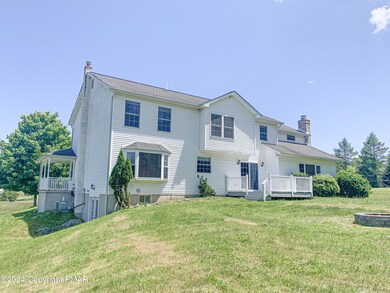 550 John Deere Dr, Sciota, PA 18354 - photo 5