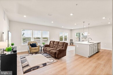 46320 Mount Milstead Terrace unit 204K, Sterling, VA 20164 - photo 5