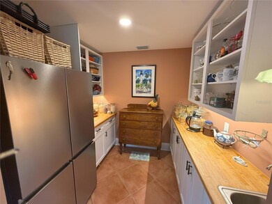 Butler Pantry