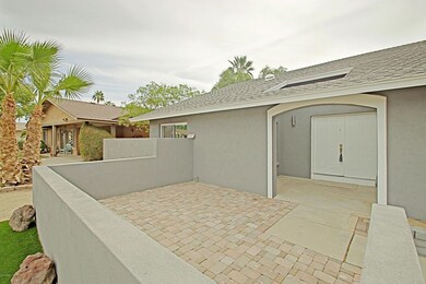 Outdoor patio and Foyer
