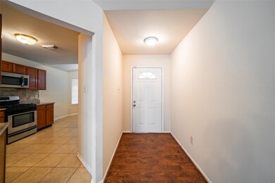 9466 Gulf Bridge St, Houston, TX 77075 - photo 6