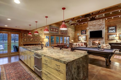 0 Round Top Rd unit 24279816, Round Top, TX 78954 - photo 3