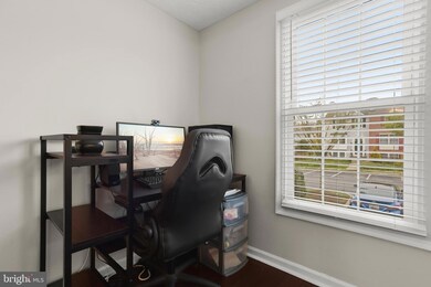 2490 Warm Spring Way, Odenton, MD 21113 - photo 7