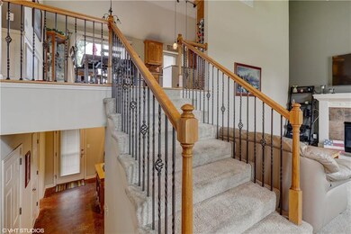 You'll love the open entry as you walk in!