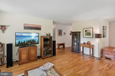 4207 Yarnell Ct, Bowie, MD 20715 - photo 7