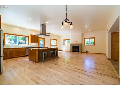 2320 Riverview St, Eugene, OR 97403 - photo 6