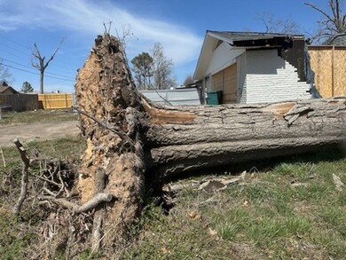 930 S 14th St, Rogers, AR 72758 - photo 5