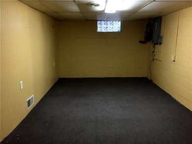 18x10 multi-use room in the basement is located ne