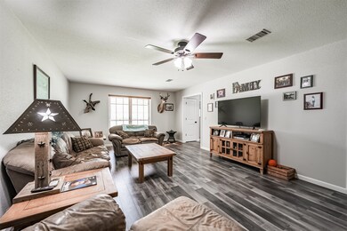 6509 Grace Ln, Pearland, TX 77584 - photo 5