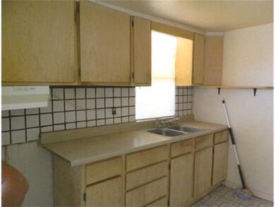 2806 Nashville Ave, El Paso, TX 79930 - photo 3