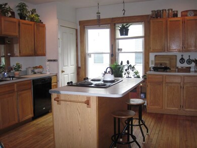 153 Spring St, Hardwick, VT 05843 - photo 6