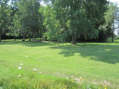 492-2 W 900 S, Hebron, IN 46341 - photo 2