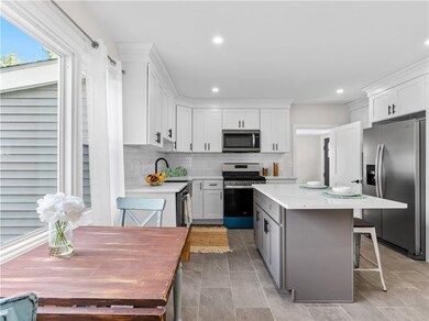 2075 Plainfield Pike, Johnston, RI 02919 - photo 6