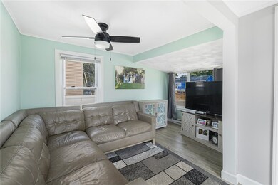 54 Pinehurst Ave, Warwick, RI 02889 - photo 5
