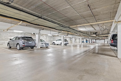 2800 Hillsboro Ave N unit 204, New Hope, MN 55427 - photo 5