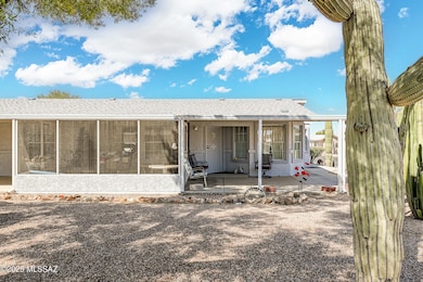 7669 Tchstone Sideview