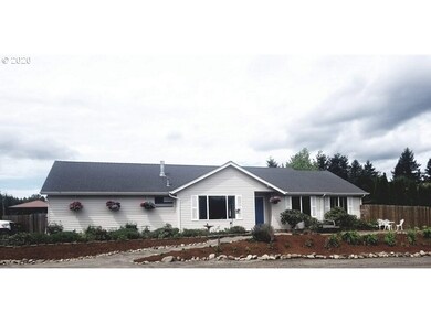 530 Fir St, Lyons, OR 97358 - photo 2