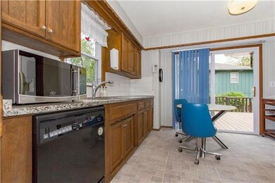 9969 Countryside Rd, Lenexa, KS 66215 - photo 6