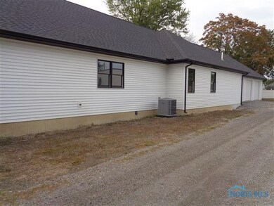 717 & 717 1/2 & 721 E Third St, Ottawa, OH 45875 - photo 3