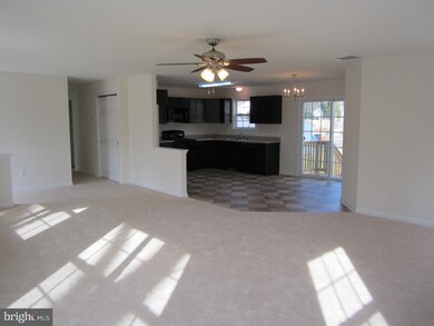 820 Vermont Ave, Woodbury, NJ 08096 - photo 4