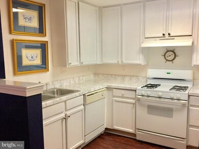 151 Chevy Chase St, Gaithersburg, MD 20878 - photo 6