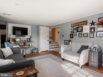 319 E 5th St, Boyertown, PA 19512 - photo 7