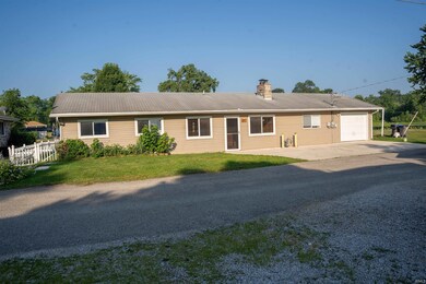 241 Ems D23 Ln, Syracuse, IN 46567 - photo 5