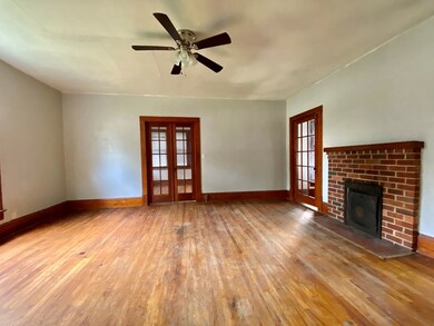 509 S Lee St, Fitzgerald, GA 31750 - photo 4