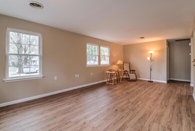 8B Maplewood Dr unit B, Whiting, NJ 08759 - photo 6