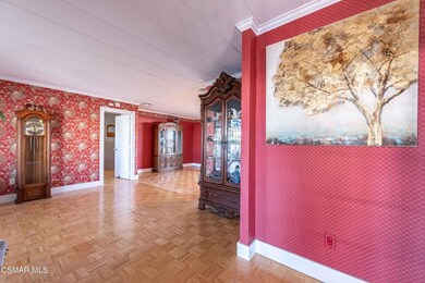 Entry to living area