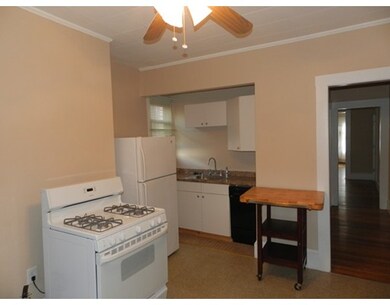468 Saratoga St unit 1, Boston, MA 02128 - photo 5