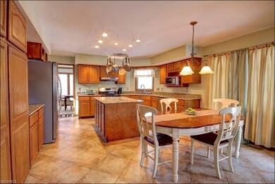 545 Jackson Rd, Aurora, OH 44202 - photo 6