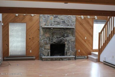 6029 Boardwalk Dr, Tobyhanna, PA 18466 - photo 5