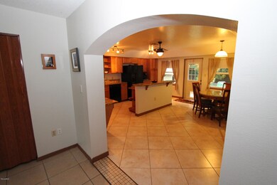 archway to kitchen