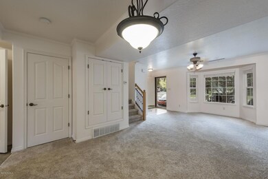 844 E Hamlet Cir S, Midway, UT 84049 - photo 2