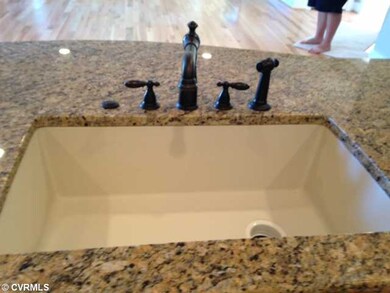 Kitchen - Porcelain sink and Oil rubbed Bronze har