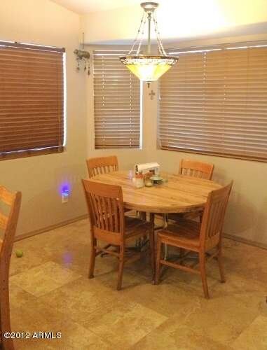 breakfast nook2 (381x500)