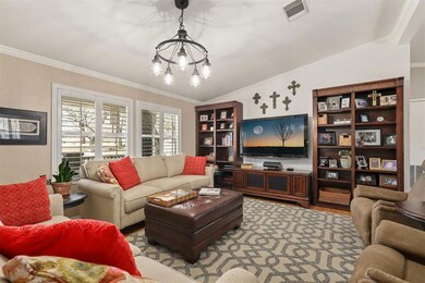 1726 N Main St, Weatherford, TX 76085 - photo 5