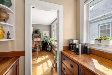 20 Washington Ave unit 2, Waltham, MA 02453 - photo 6