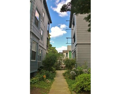 59 Gilmore St unit 1, Chicopee, MA 01013 - photo 3