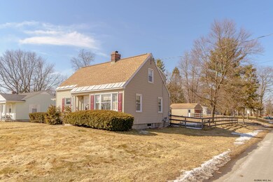 4 Williams Park Rd, Albany, NY 12211 - photo 2