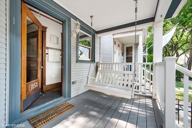 1858 W Berenice Ave unit 2, Chicago, IL 60613 - photo 3